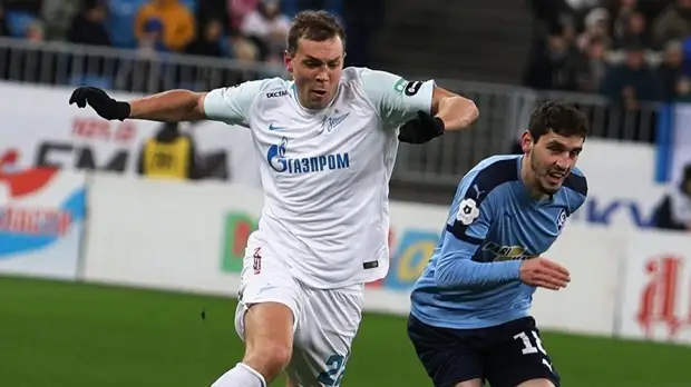 Футболист «Крыльев Советов»: в Уругвае думают, что в России медведи ходят по улицам