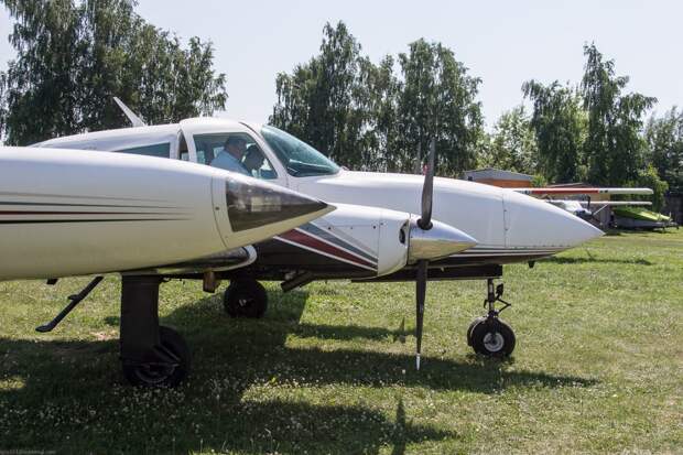 Cessna-T310R в России.