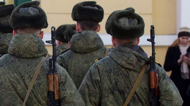 Собянин: военкоматы Москвы отозвали ошибочно выписанные повестки