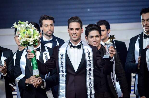 Педро Мендес из Швейцарии выиграл "Mister International -2015" конкурс красоты среди мужчин, фото, юмор