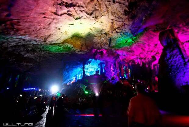Красочные фотографии Пещеры China_017
