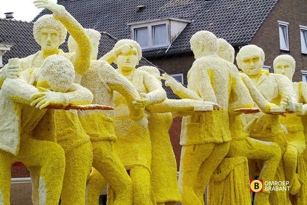 Скульптуры из цветов flowersculptures 4 Грандиозные скульптуры из цветов в голландском Зюндерте