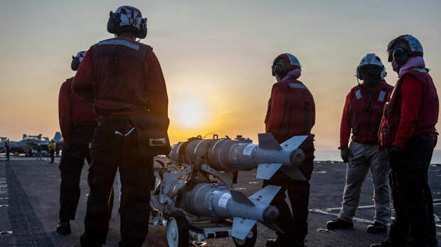 Трамп объявил о приостановке ударов США по энергообъектам Ирана до 6 апреля