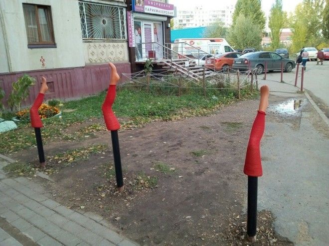 Пёс да лис: спорный маркетинг, за который скоро будут сажать Пёс да лис: спорный маркетинг, за который скоро будут сажать вывеска, дизайн, маркетинг, прикол, россия, торговля, юмор