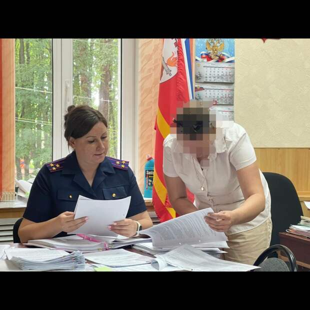 На двух крупных чиновников в Смоленской области возбуждены дела