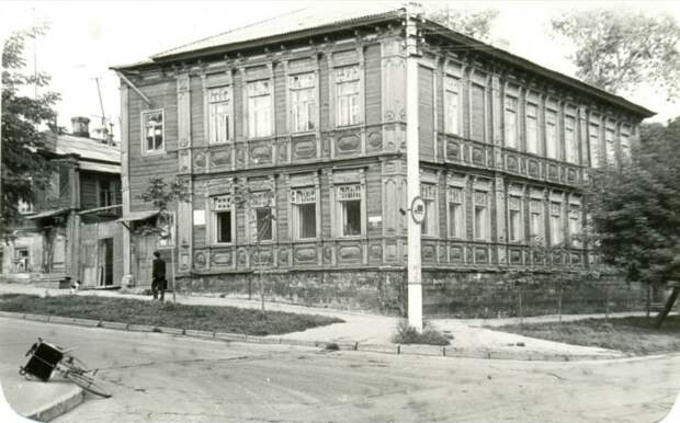 Бастрыкин поручил проверить состояние дома Страхова в Туле