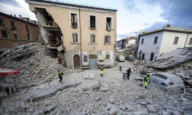 italy-earthquake-before-after-4