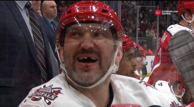 Овечкин потерял еще один зуб