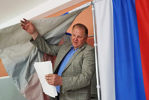 Николай Цуканов