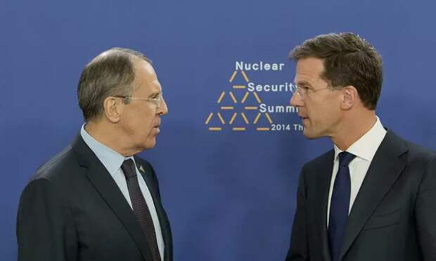 «Я уже давно не слушаю, что там говорит Россия – особенно Лавров» – генсек НАТО