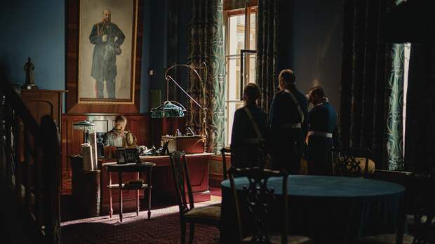 Кадр из сериала Хроники русской революции