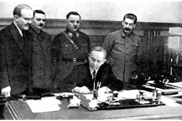 Отто Куусинен