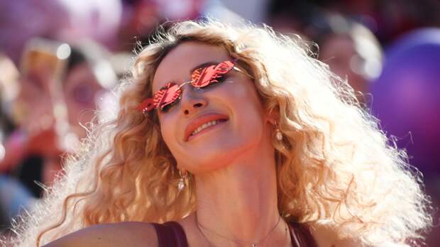 Лободу могут признать экстремисткой: что известно о скандале с певицей