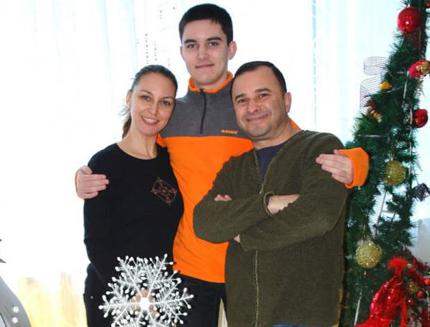 Лора Созаева, Павел и Виктор Павлик Лора Созаева, Павел и Виктор Павлик