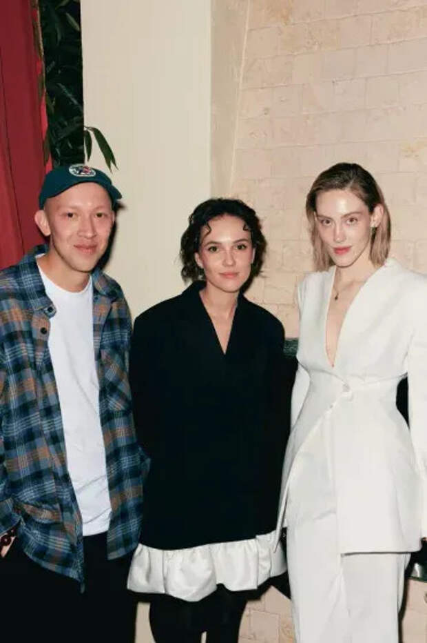 Лев Зулькарнаев, Стася Милославская и Полина Ауг