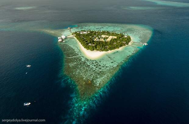 Maldives01 Мальдивы с высоты птичьего полета