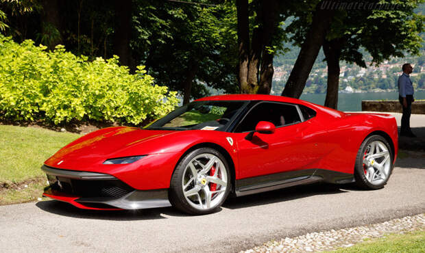 Ferrari SP38 снабжен мотором мощностью 670 л. с. и 7-ступенчатым «роботом»/ Фото: porsche-rscar.ru Ferrari SP38 снабжен мотором мощностью 670 л. с. и 7-ступенчатым «роботом»/ Фото: porsche-rscar.ru