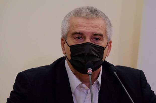 Очень опасное помутнение рассудка: Аксёнов о проекте санкций против РФ