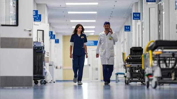 Задел кадров: молодых врачей в больницах будут курировать наставники