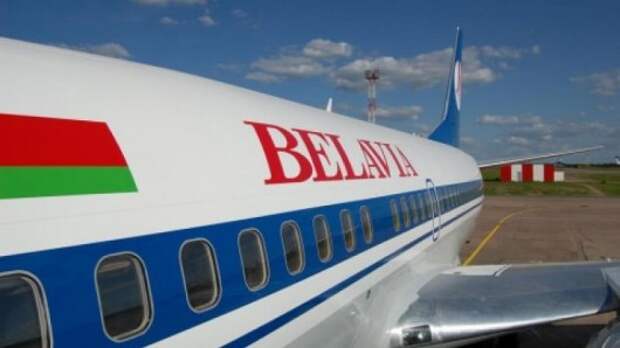 СМИ: Белоруссия выразила протест Украине из-за самолета