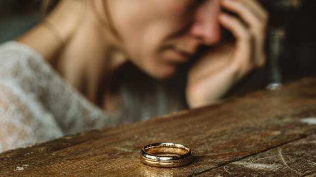 «Важно не уходить в себя»: как побороть чувство одиночества после развода