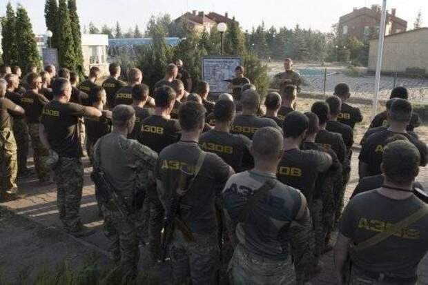 МИД Украины рассылает методички по защите радикалов «Азова» от США МИД Украины рассылает методички по защите радикалов «Азова» от США