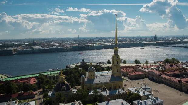 В Петропавловской крепости рассказали о ходе реставрационных работ на гранитном фасаде