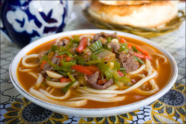 лагман-суп с мясной подливой