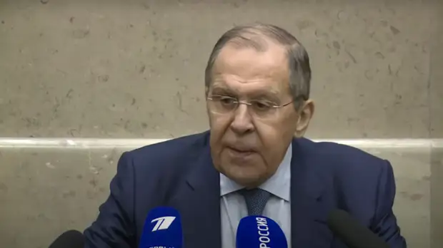 «Достаточно воинственные действия»: Лавров — о присутствии боевых кораблей НАТО в акватории Чёрного моря