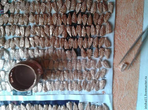 Цветочный фальш-камин из самодельных гипсовых плиток (9) (635x476, 313Kb)