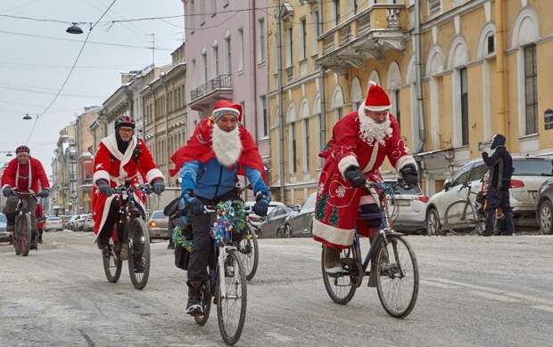 Велопарад пройдет в заваленном снегом Петербурге