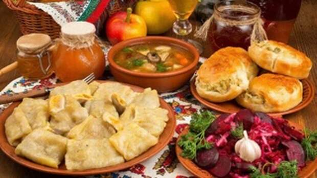 Великий пост, блюда / Изображение сгенерировано GigaChat от Сбера / amic.ru
