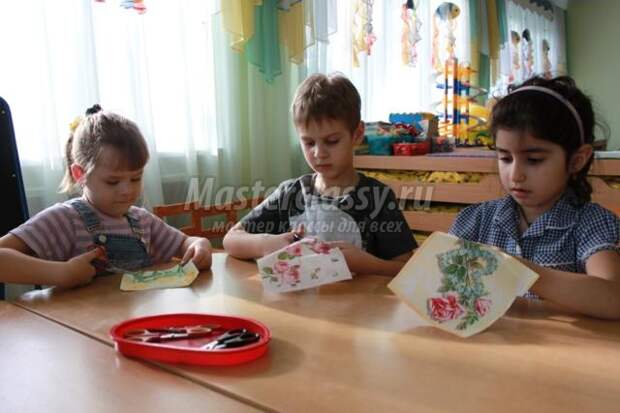 подарок для мамы. Разделочные доски в технике декупаж