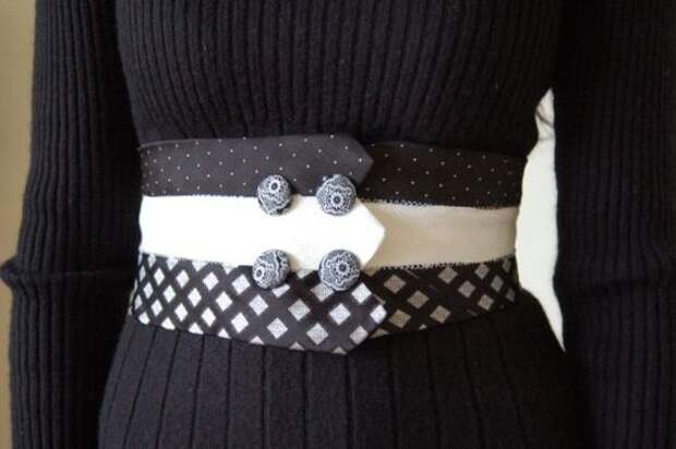Necktie Corset Belt with buttons and bow by rustycuts: 