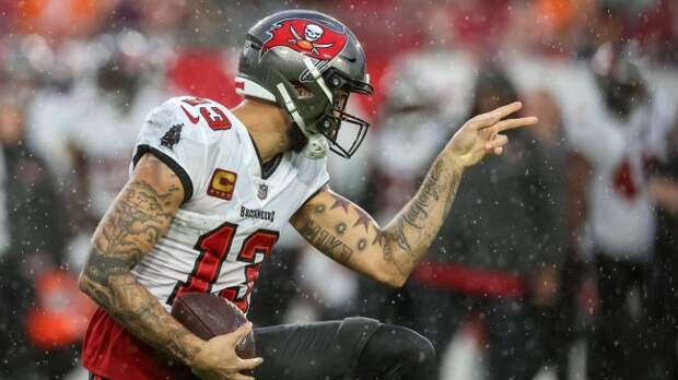 Mike Evans