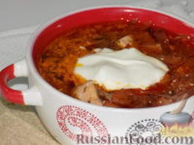 Фото к рецепту: Борщ с курицей (в мультиварке)