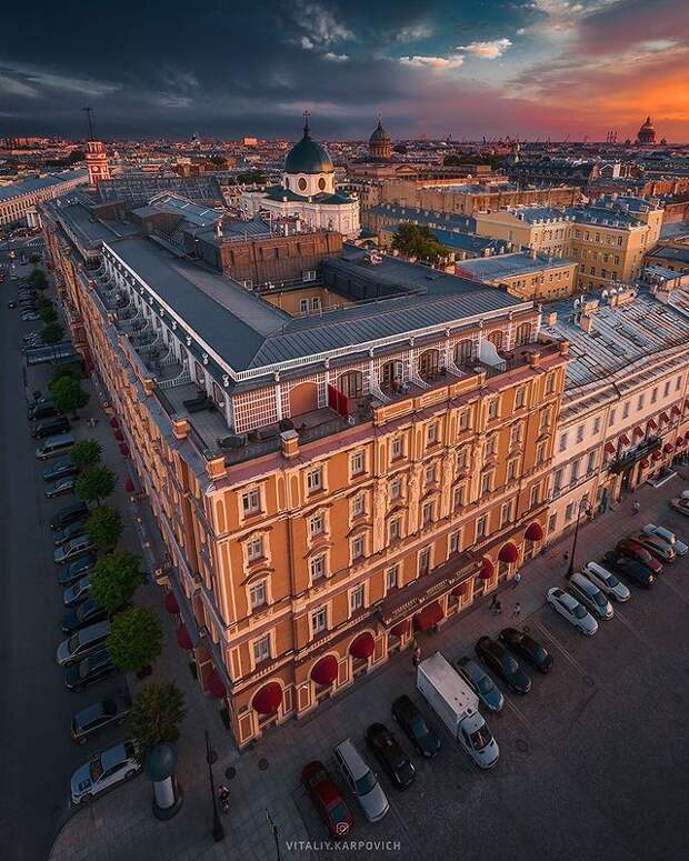 Бесконечный Петербург