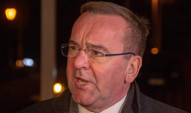 Писториус признал, что Трамп придал некоторый импульс переговорам по Украине