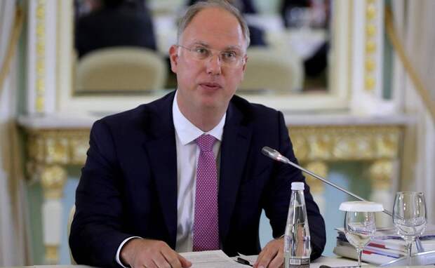 Дмитриев дал совет сторонникам войны