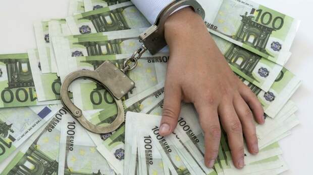 Суд рассмотрит дело о коррупции против экс-главы департамента архитектуры Сочи