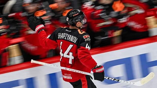 Шарипзянов — третий защитник в истории КХЛ с 20 голами за один регулярный чемпионат