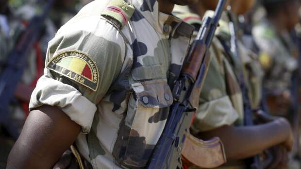 Неудавшийся госпереворот в Мали мог быть спланирован в Париже