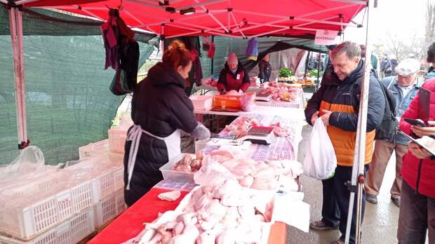 На крымских ярмарках нашли 40 кг опасного мяса