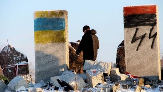 На Украине наш памятник подорвали русские, — польские СМИ