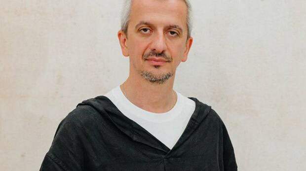 Богомолов решил уйти с поста и.о. ректора Школы-студии МХАТ