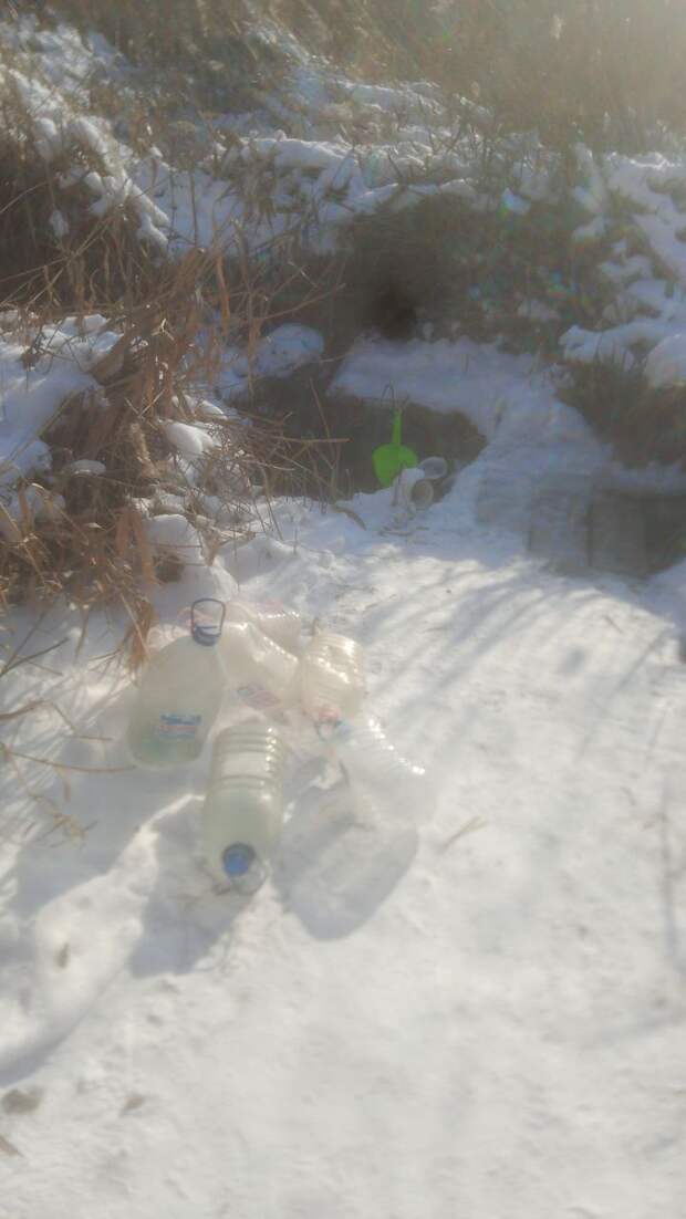 Вот скажите пожалуйста, какого х... мы должны набирать воду таким образом