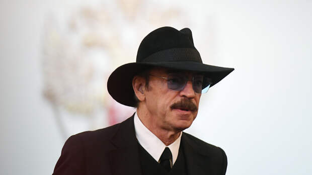 «Плохой дедушка» и пополнение: кого из российских звезд можно назвать рекордсменом по внукам