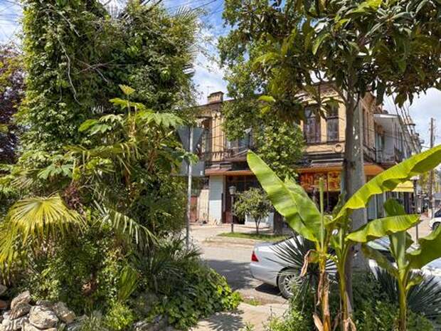 Самара поможет Абхазии: Гунба и Кириенко оценили масштаб реконструкции набережной в Гудауте