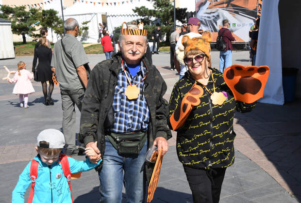 День бабушек и дедушек в России в 2026 году: когда отмечается, история и традиции праздника