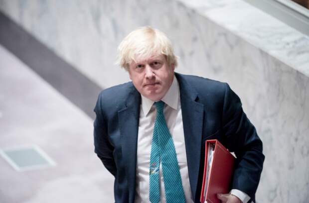 Борис Джонсон предложил пускать мигрантов в Великобританию только при дефиците специалистов